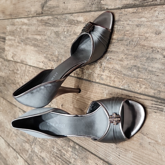 Nine West Shoes - NWOT Nine West Heels